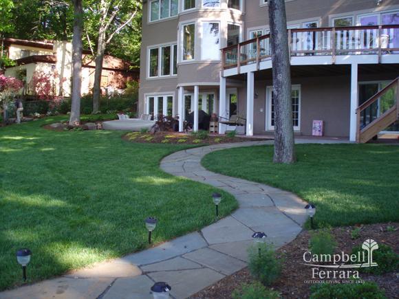 Irregular Flagstone walkway installation